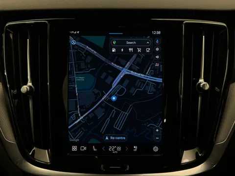 DN74VXH Volvo V60 2.0 T6 [350] PHEV Plus Dark 5dr AWD Auto Thumbnail #28