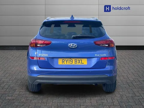 RY19BXL Hyundai Tucson 1.6 GDi Premium 5dr 2WD Thumbnail #3