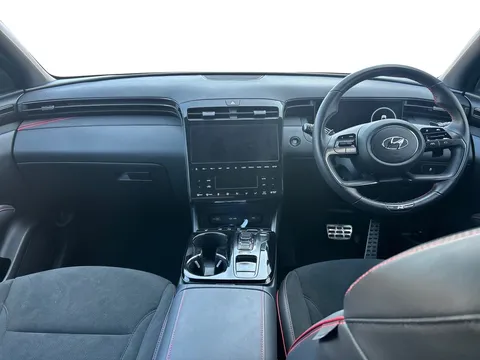 EO23XFE Hyundai Tucson 1.6 TGDi Plug-in Hybrid N Line 5dr 4WD Auto Thumbnail #21