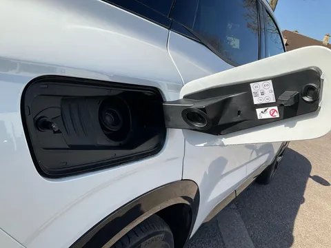 DX74OYH Renault Austral E-Tech FHEV Iconic Esprit Alpine 5dr Auto Thumbnail #31