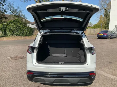 DX74OYH Renault Austral E-Tech FHEV Iconic Esprit Alpine 5dr Auto Thumbnail #32