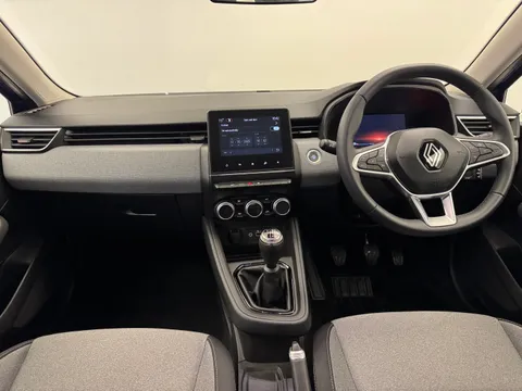 DV24OTE Renault Clio 1.0 TCe 90 Evolution 5dr Thumbnail #11