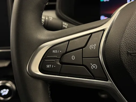 DV24OTE Renault Clio 1.0 TCe 90 Evolution 5dr Thumbnail #20