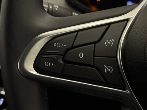 DV24OTH Renault Clio 1.0 TCe 90 Evolution 5dr Thumbnail #20