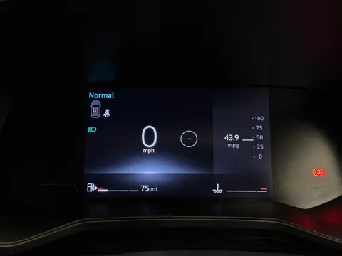 DV24OTH Renault Clio 1.0 TCe 90 Evolution 5dr Thumbnail #26