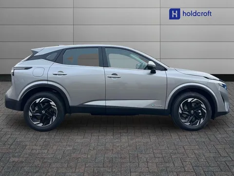 DN75EDU Nissan Qashqai 1.5 E-Power Acenta Premium 5dr Auto Thumbnail #4