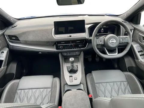 DN75CWK Nissan Qashqai 1.3 DiG-T MH 158 Tekna+ 5dr Thumbnail #13