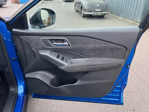 DN75CWK Nissan Qashqai 1.3 DiG-T MH 158 Tekna+ 5dr Thumbnail #19