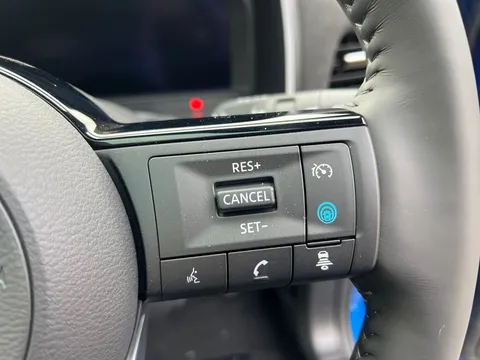 DN75CWK Nissan Qashqai 1.3 DiG-T MH 158 Tekna+ 5dr Thumbnail #28