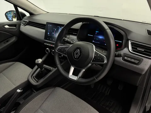 DV24OTF Renault Clio 1.0 TCe 90 Evolution 5dr Thumbnail #19