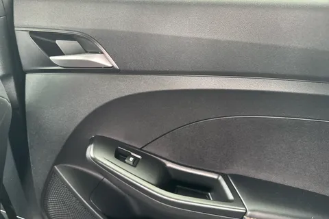 MF75CLY Mg Motor Uk Mg3 1.5 Hybrid Trophy 5dr Auto Thumbnail #17