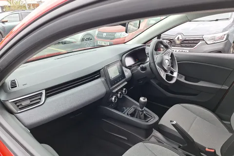 BG24OZF Renault Clio 1.0 TCe 90 Evolution 5dr Thumbnail #28