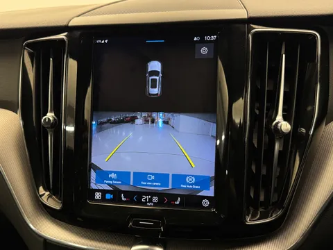 YY22ORF Volvo XC60 2.0 B4D R DESIGN 5dr AWD Geartronic Thumbnail #25