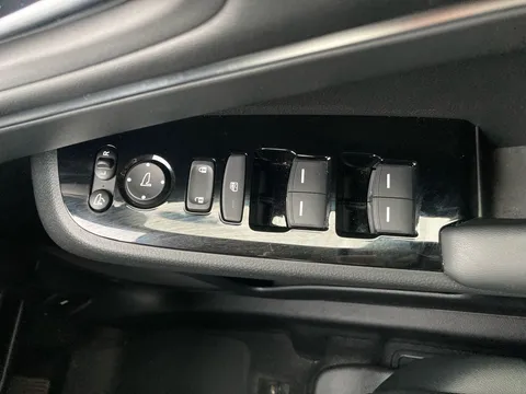 DE22XKK Honda Hr-V 1.5 eHEV Advance 5dr CVT Thumbnail #20