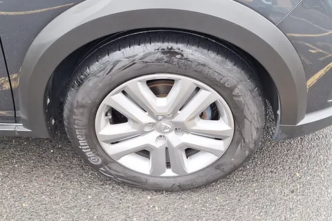 BJ72DYV Dacia Sandero Stepway 1.0 TCe Comfort 5dr Thumbnail #5