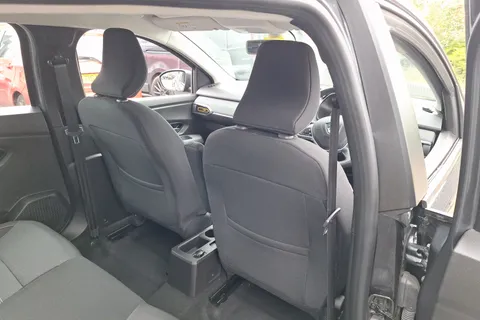 BJ72DYV Dacia Sandero Stepway 1.0 TCe Comfort 5dr Thumbnail #35