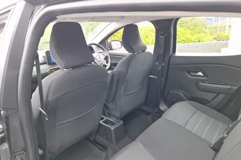 BJ72DYV Dacia Sandero Stepway 1.0 TCe Comfort 5dr Thumbnail #33