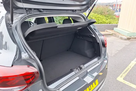 BJ72DYV Dacia Sandero Stepway 1.0 TCe Comfort 5dr Thumbnail #19