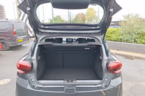 BJ72DYV Dacia Sandero Stepway 1.0 TCe Comfort 5dr Thumbnail #20