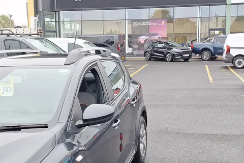 BJ72DYV Dacia Sandero Stepway 1.0 TCe Comfort 5dr Thumbnail #30