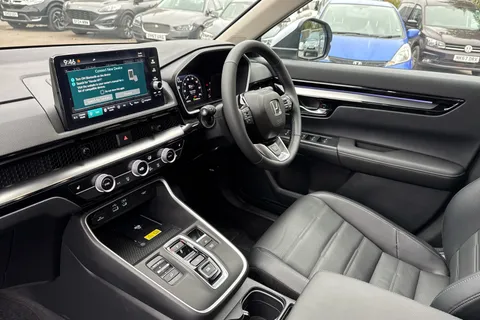 DK74OKC Honda CR-V 2.0 eHEV Elegance 5dr eCVT Thumbnail #3