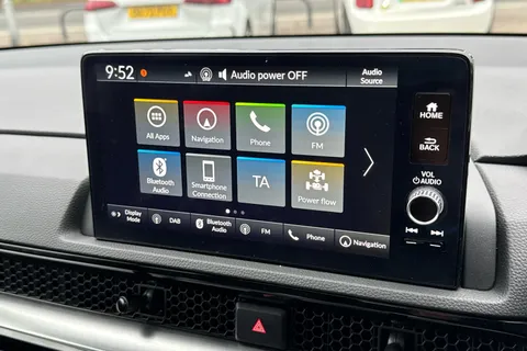 DK74OKC Honda CR-V 2.0 eHEV Elegance 5dr eCVT Thumbnail #14