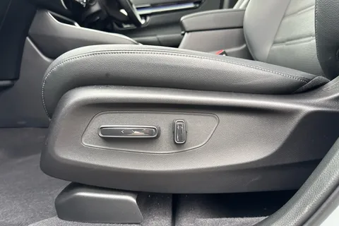 DK74OKC Honda CR-V 2.0 eHEV Elegance 5dr eCVT Thumbnail #42