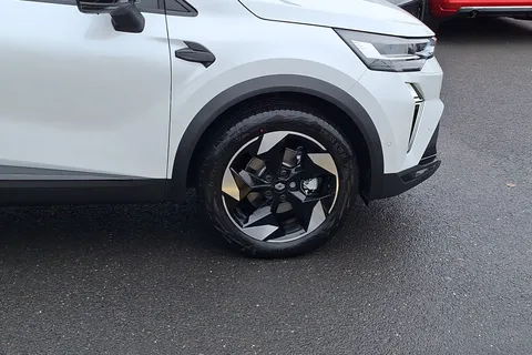 BF75YMO Renault Captur 1.6 E-Tech Full Hybrid 145 Techno 5dr Auto Thumbnail #5