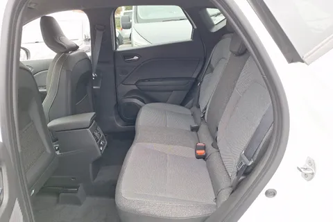 BF75YMO Renault Captur 1.6 E-Tech Full Hybrid 145 Techno 5dr Auto Thumbnail #10