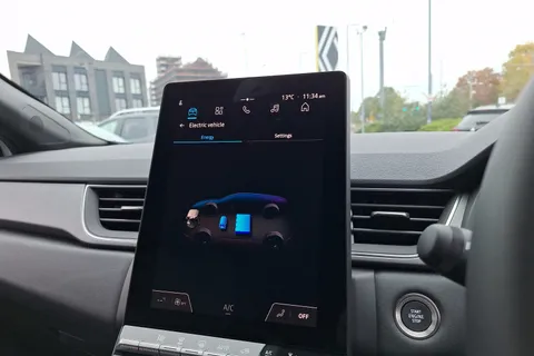 BF75YMO Renault Captur 1.6 E-Tech Full Hybrid 145 Techno 5dr Auto Thumbnail #39