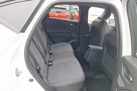 BF75YMO Renault Captur 1.6 E-Tech Full Hybrid 145 Techno 5dr Auto Thumbnail #32