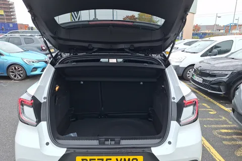 BF75YMO Renault Captur 1.6 E-Tech Full Hybrid 145 Techno 5dr Auto Thumbnail #20