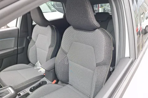 BF75YMO Renault Captur 1.6 E-Tech Full Hybrid 145 Techno 5dr Auto Thumbnail #29