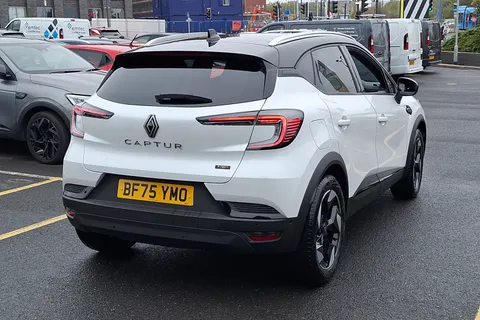 BF75YMO Renault Captur 1.6 E-Tech Full Hybrid 145 Techno 5dr Auto Thumbnail #24
