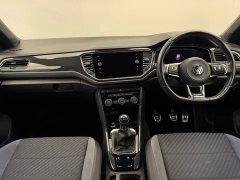 KO19UZM Volkswagen T-Roc 2.0 TDI R-Line 5dr Thumbnail #10
