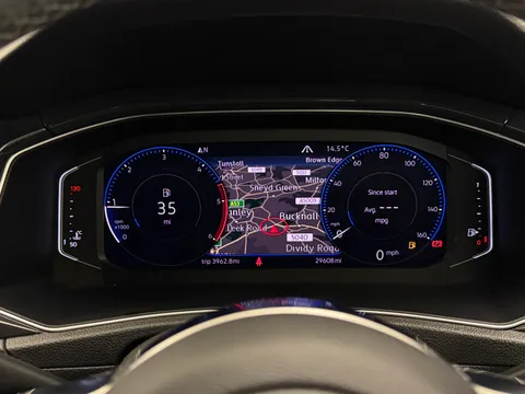 KO19UZM Volkswagen T-Roc 2.0 TDI R-Line 5dr Thumbnail #25