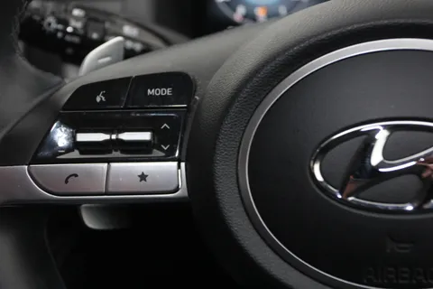 DC22HMZ Hyundai Tucson 1.6 TGDi Hybrid 230 Premium 5dr 2WD Auto Thumbnail #19