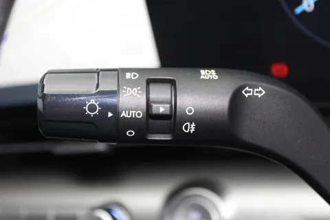 ML25ODG Hyundai Kona 160kW Ultimate 65kWh 5dr Auto Thumbnail #28