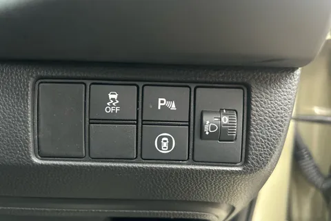 DH73HDX Honda Hr-V 1.5 eHEV Elegance 5dr CVT Thumbnail #26