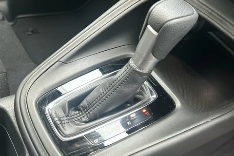 DH73HDX Honda Hr-V 1.5 eHEV Elegance 5dr CVT Thumbnail #32