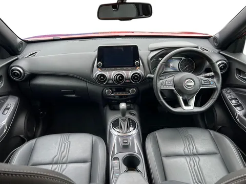 YH73XHE Nissan Juke 1.6 Hybrid Tekna 5dr Auto Thumbnail #13