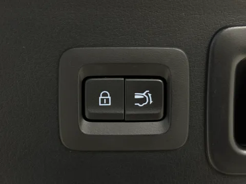 DX71AYN Mazda Cx-30 2.0 e-Skyactiv G MHEV GT Sport 5dr Thumbnail #8