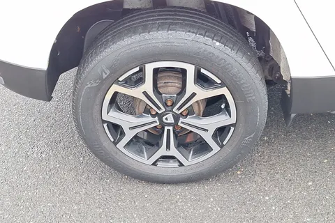 DN21YDC Dacia Duster 1.0 TCe 90 Prestige 5dr [6 Speed] Thumbnail #3