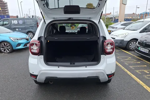 DN21YDC Dacia Duster 1.0 TCe 90 Prestige 5dr [6 Speed] Thumbnail #19