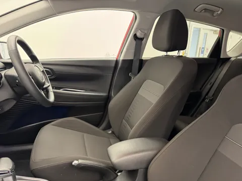 LV74YWH Hyundai Bayon 1.0 TGDi Premium 5dr DCT Thumbnail #13