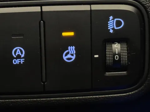 LV74YWH Hyundai Bayon 1.0 TGDi Premium 5dr DCT Thumbnail #26