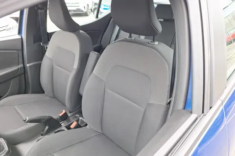 BP71PHA Dacia Sandero 1.0 SCe Essential 5dr Thumbnail #28