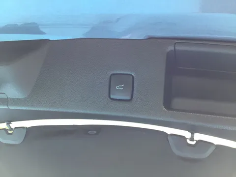 PJ22YKG Ford Kuga 1.5 EcoBlue ST-Line X 5dr Auto Thumbnail #13