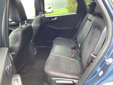 PJ22YKG Ford Kuga 1.5 EcoBlue ST-Line X 5dr Auto Thumbnail #17