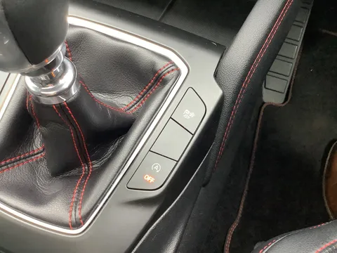 PJ22YKG Ford Kuga 1.5 EcoBlue ST-Line X 5dr Auto Thumbnail #37